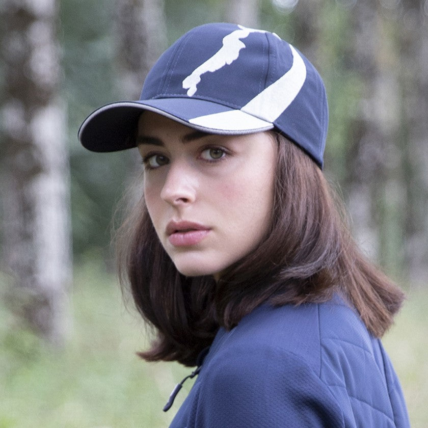 Embroidered cap