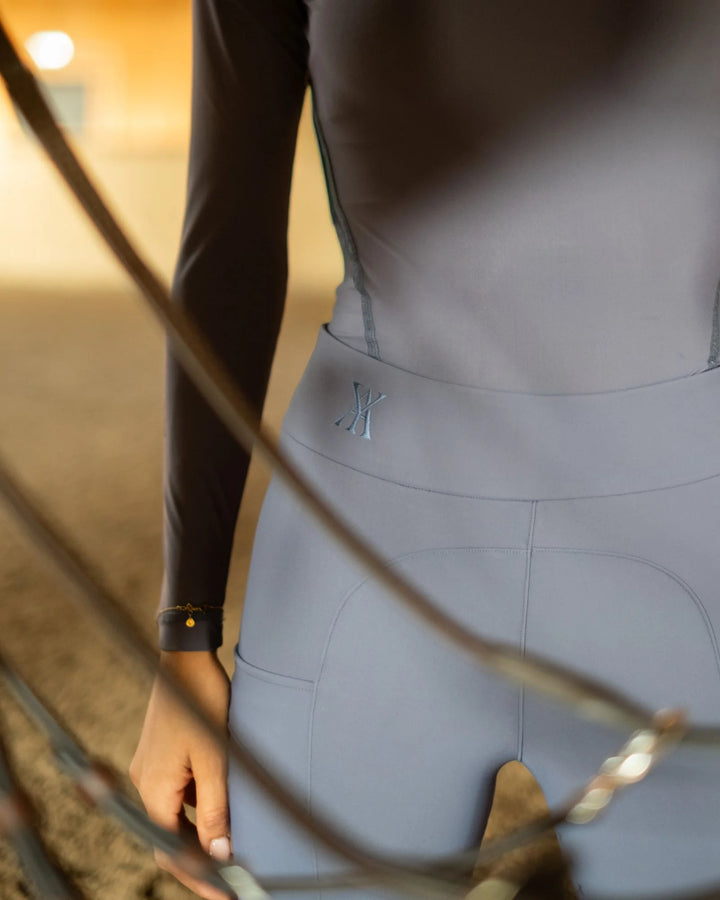 Compression pull-on riding leggings knee grip