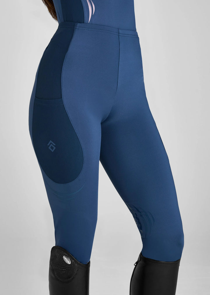 Define leggings knee grip