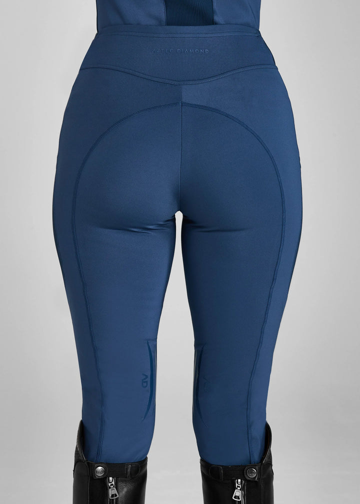 Define leggings knee grip