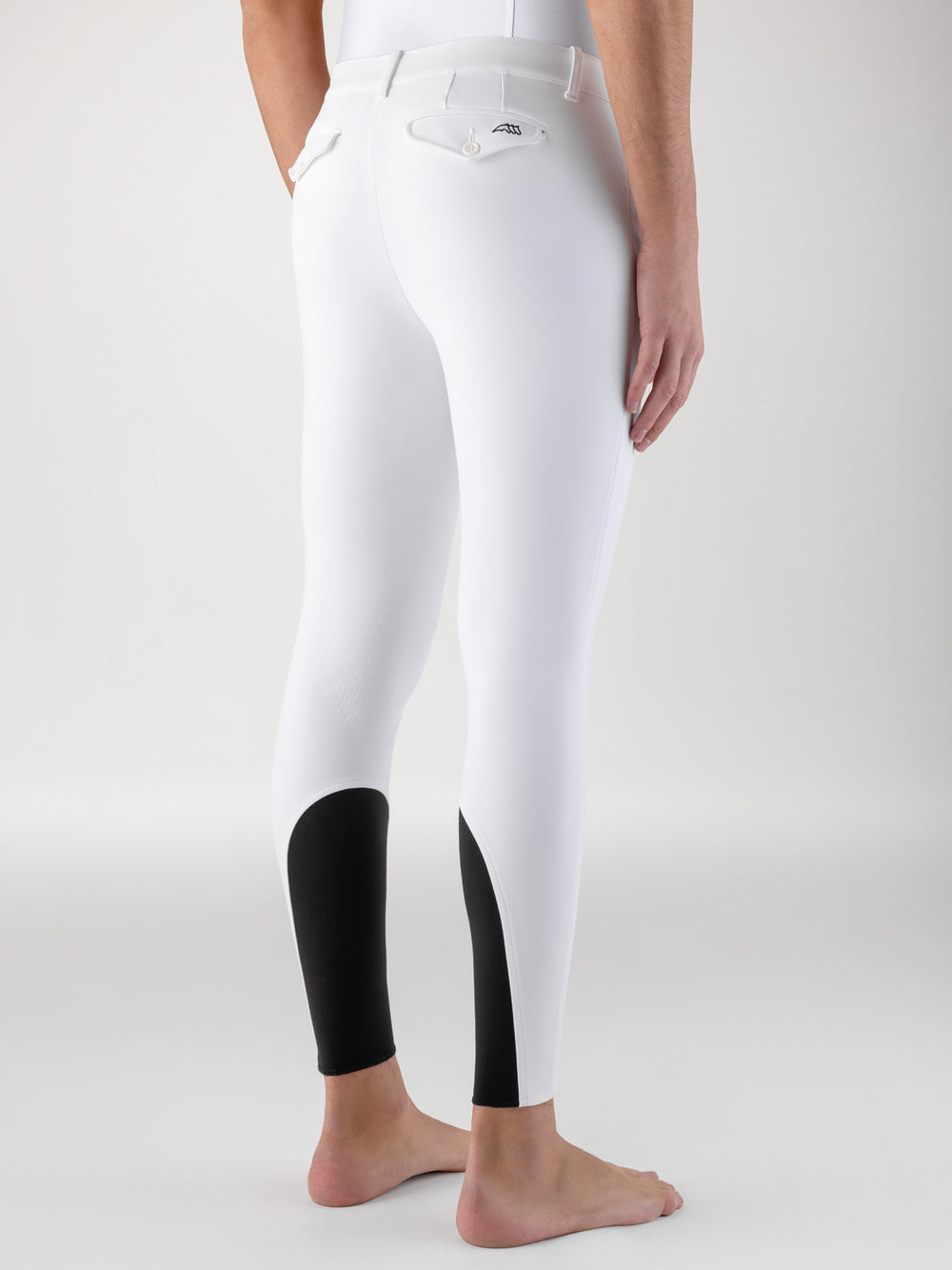 Equiline Albertk White