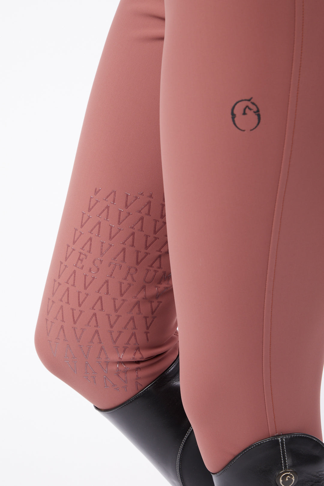 Syracuse breeches knee grip