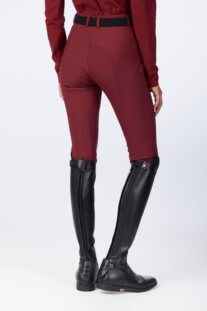 Andromeda breeches knee grip