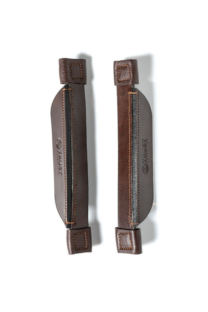 Leather blinkers