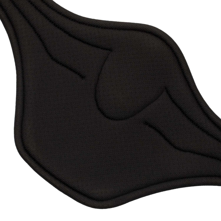 Jumping stud guard girth