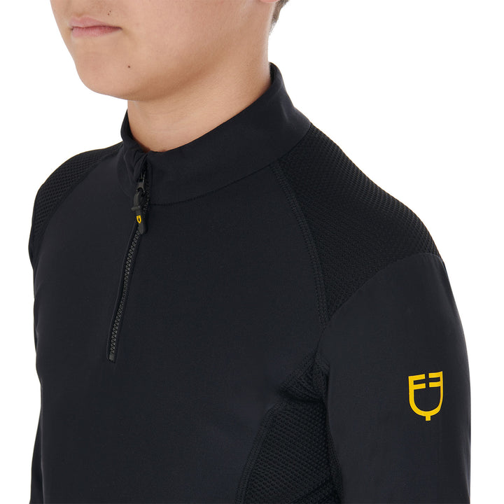 Boys' training base layer in technical fabric