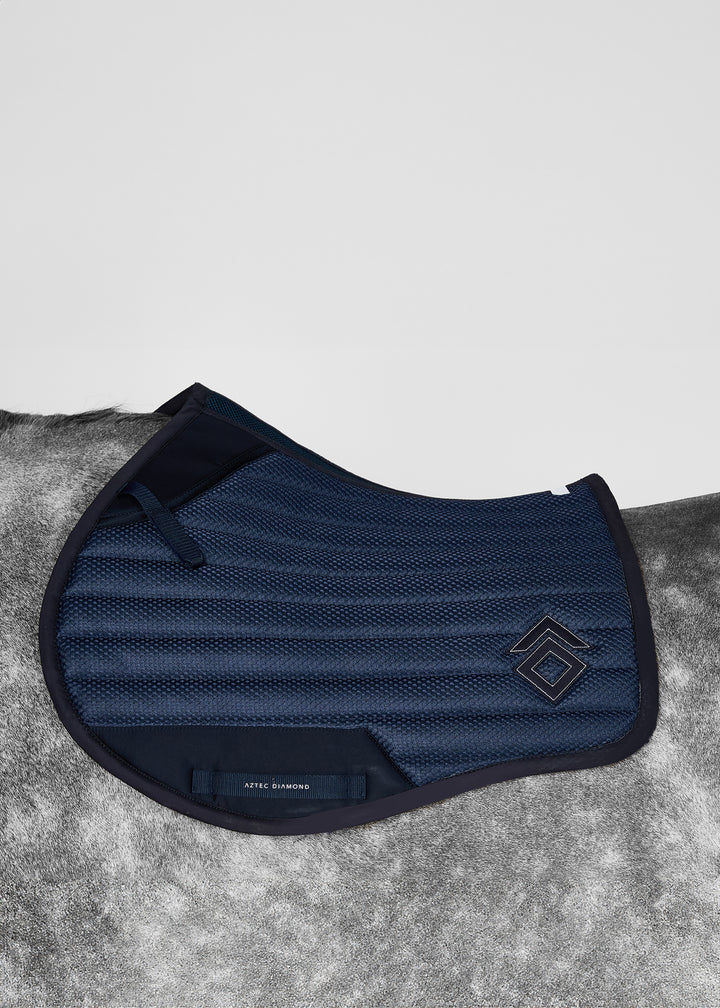 Mesh saddle pad