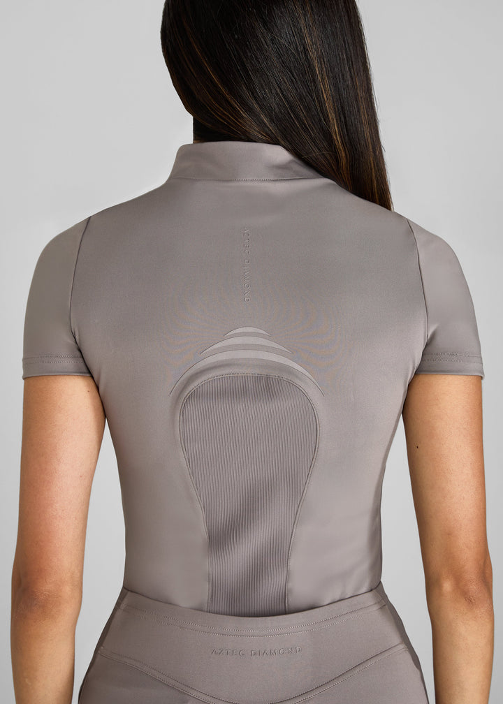 Define base layer short sleeves