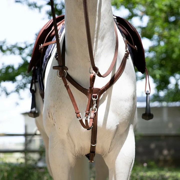 Precision leather breastplate for double flap saddle